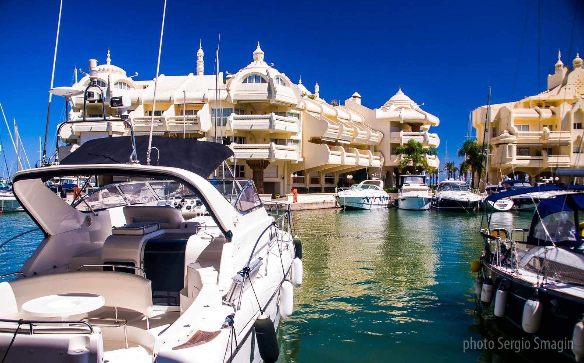 Apartamentos Los Cisnes - 2º Linea De Playa - Perfecta Ubicacion Benalmádena Exterior foto