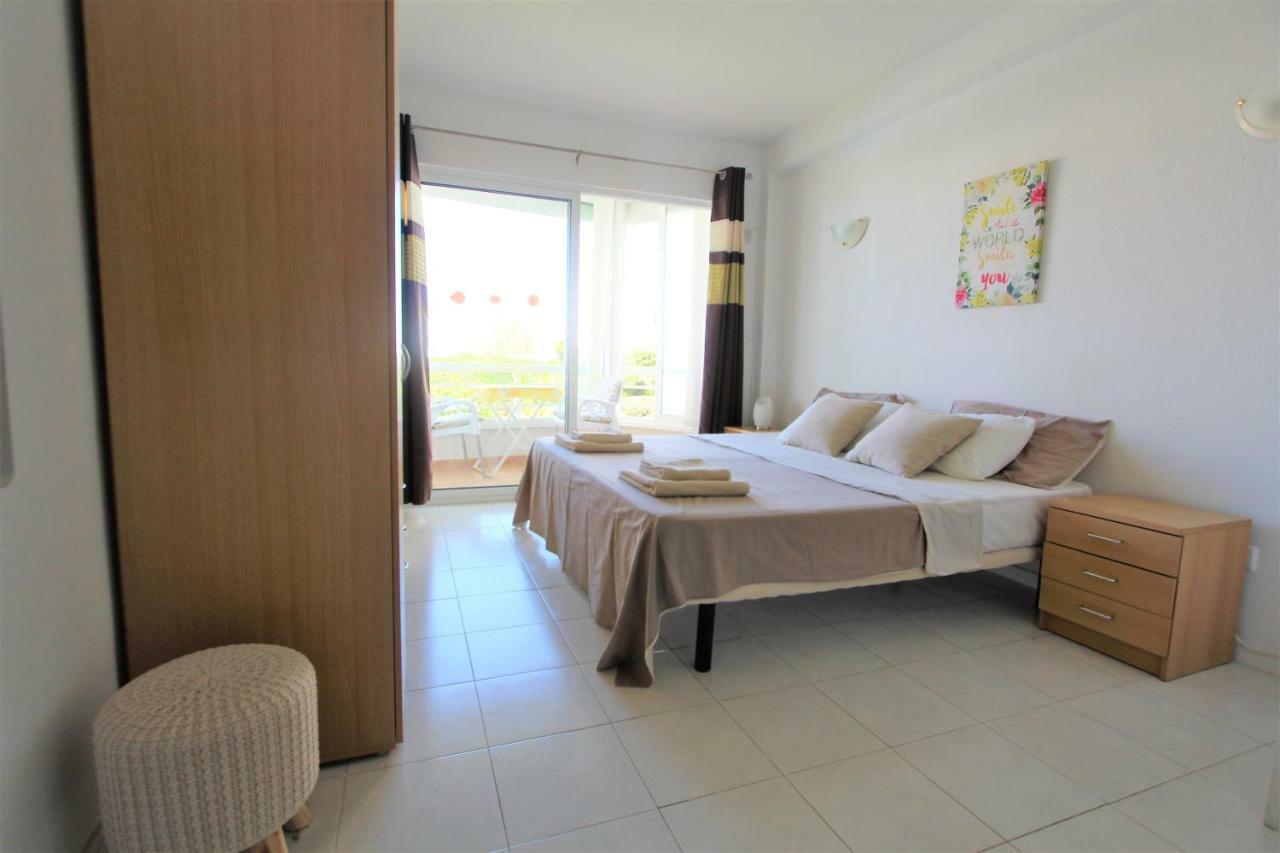 Apartamentos Los Cisnes - 2º Linea De Playa - Perfecta Ubicacion Benalmádena Exterior foto